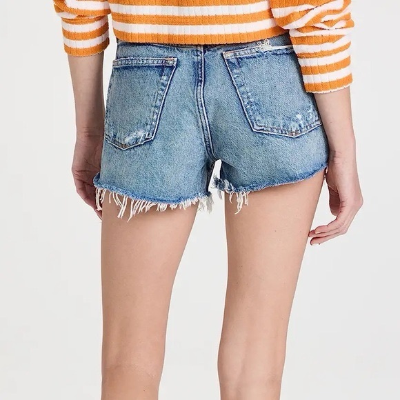 AGOLDE Parker CutOff Denim Short in Clutch - Picture 4 of 13